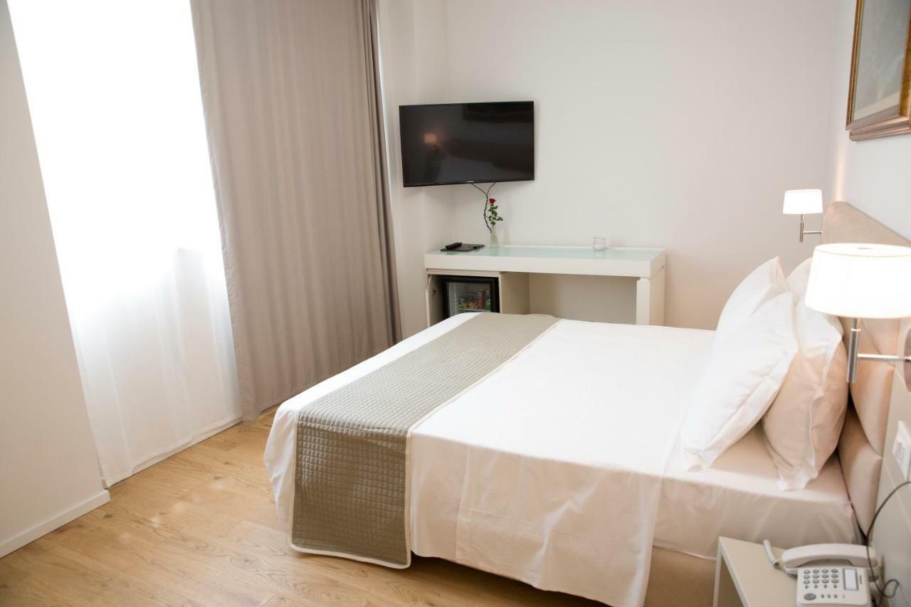 Boutique Hotel Enia Prato  Buitenkant foto