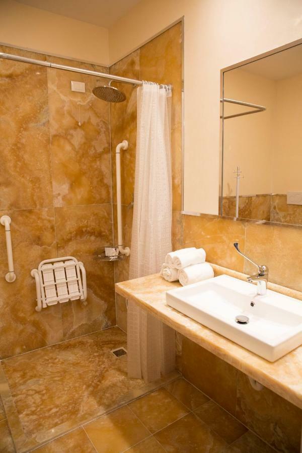 Boutique Hotel Enia Prato  Buitenkant foto