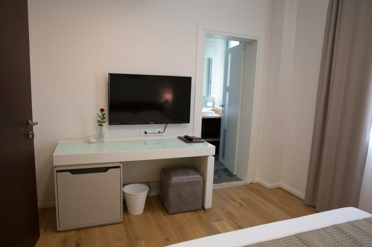 Boutique Hotel Enia Prato  Buitenkant foto