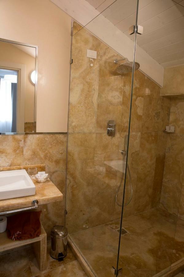 Boutique Hotel Enia Prato  Buitenkant foto